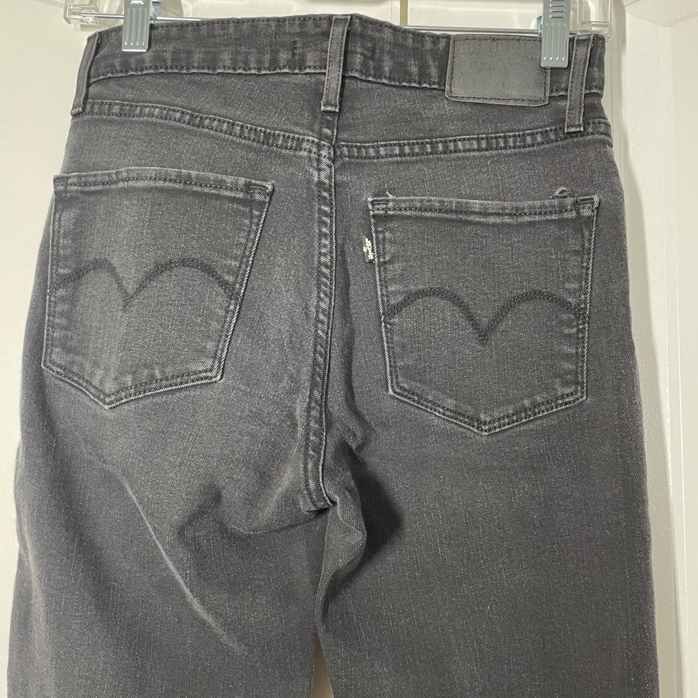 Levis 721 High Rise Skinny Jeans in Black size 27 - Picture 4 of 6
